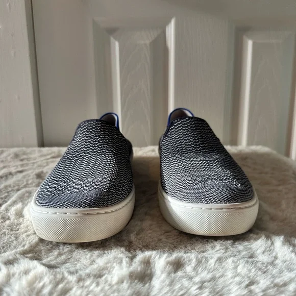 Rothy’s The Original Slip On Sneaker in Maritime Gradient (Retired) Size W9.5 - Picture 6 of 7